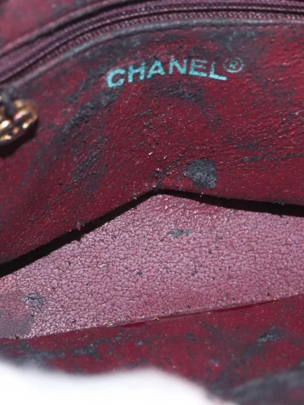 CHANEL brand	chanel color	black